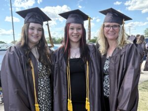 Mom, two daughters graduate from GCCC